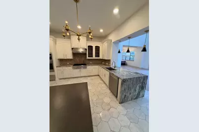 1036 Liberty Park Drive #34B, Austin, TX 78746 - Photo 4