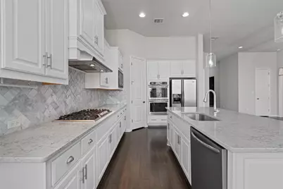 404 Miracle Rose Way, Liberty Hill, TX 78642 - Photo 16
