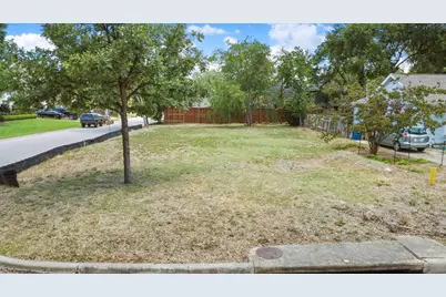 1810 Mohle Drive, Austin, TX 78703 - Photo 6