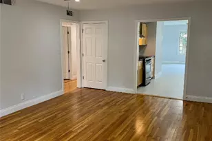 1009 Alegria Rd, Austin, TX 78757 - Photo 8