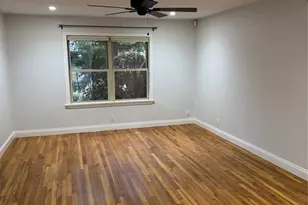 1009 Alegria Rd, Austin, TX 78757 - Photo 10