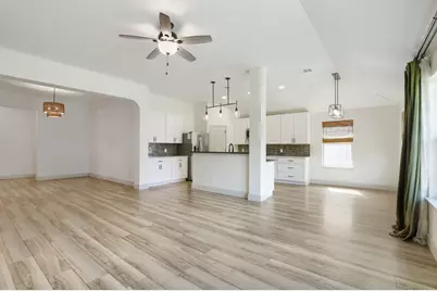 13620 Glen Mark Drive, Manor, TX 78653 - Photo 4