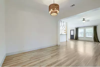 13620 Glen Mark Drive, Manor, TX 78653 - Photo 8