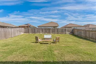 821 Bahia Pl, Seguin, TX 78155 - Photo 28