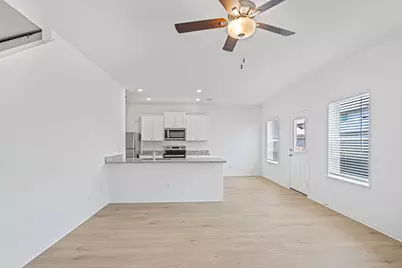14525 Wahlbergs Way, Elgin, TX 78621 - Photo 6