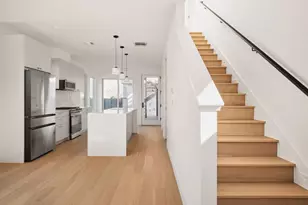 3209 Dolphin Dr, Austin, TX 78704 - Photo 14