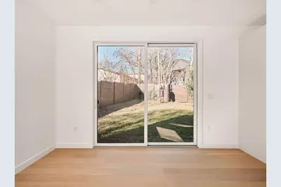 3209 Dolphin Dr #2, Austin, TX 78704 - Photo 12