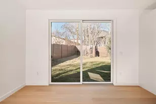 3209 Dolphin Dr, Austin, TX 78704 - Photo 12