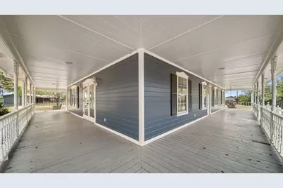 2205 S US Highway 77, Giddings, TX 78942 - Photo 10