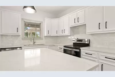 2205 S US Highway 77, Giddings, TX 78942 - Photo 14