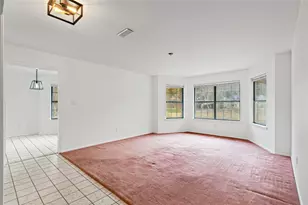 304 Live Oak Dr, Mountain City, TX 78610 - Photo 6