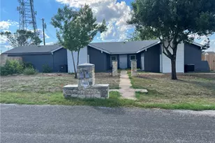 15504 Spring Hill Ln, Pflugerville, TX 78660 - Photo 1