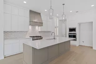 366 Crosswater Ln, Dripping Springs, TX 78620 - Photo 6
