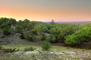 366 Crosswater Ln, Dripping Springs, TX 78620 - Photo 32