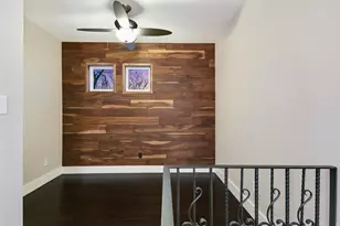 1613 Willow St, Austin, TX 78702 - Photo 16