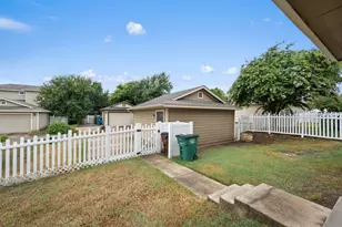 1613 Corn Hill Ln, Round Rock, TX 78664 - Photo 30