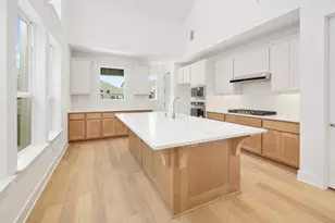 220 Menlo Bnd, Liberty Hill, TX 78642 - Photo 2