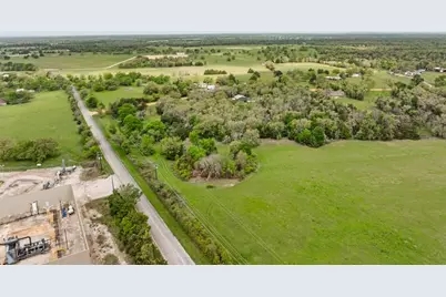 12975 Young Ln Lane, Carmine, TX 78322 - Photo 30