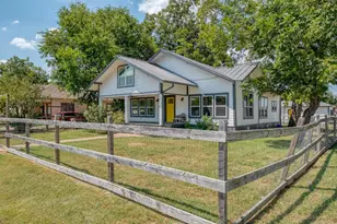 107 N Brazos St, Granger, TX 76530 - Photo 2