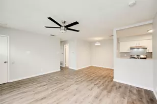 915 Chisholm Cove, Round Rock, TX 78681 - Photo 4