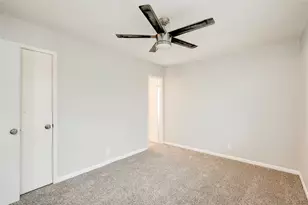 915 Chisholm Cove, Round Rock, TX 78681 - Photo 28