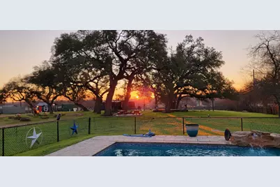8203 Longview Road, Austin, TX 78745 - Photo 14
