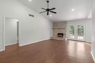 10408 Firethorn Ln, Austin, TX 78750 - Photo 10