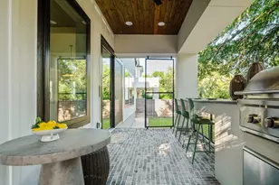 2603 Sol Wilson Ave, Austin, TX 78702 - Photo 32