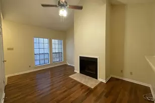 715 W 22 1/2 St, Austin, TX 78705 - Photo 6