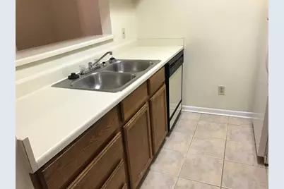 715 W 22 1/2 Street #306, Austin, TX 78705 - Photo 10