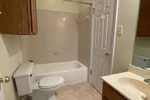 715 W 22 1/2 St, Austin, TX 78705 - Photo 16