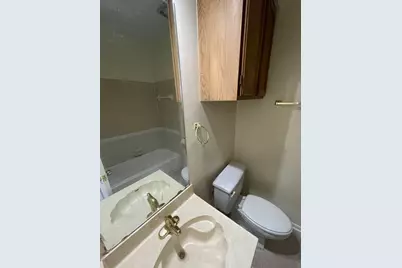 715 W 22 1/2 Street #306, Austin, TX 78705 - Photo 14