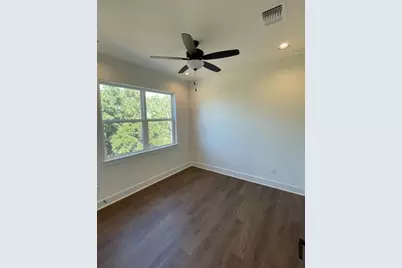 137 Limestone Drive, Georgetown, TX 78628 - Photo 12