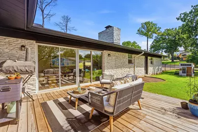 4403 Elmsgrove Drive, Austin, TX 78721 - Photo 12