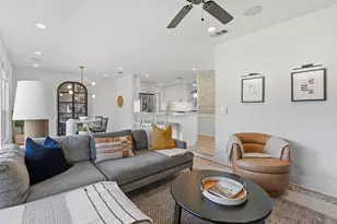 4403 Elmsgrove Dr, Austin, TX 78721 - Photo 18