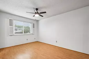 1015 E Yager Ln, Austin, TX 78753 - Photo 6