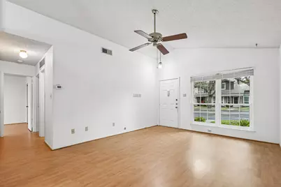 1015 E Yager Lane #2, Austin, TX 78753 - Photo 2