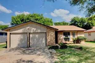 902 Cactus Dr, Round Rock, TX 78681 - Photo 14