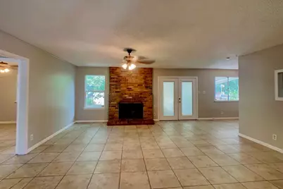 902 Cactus Drive, Round Rock, TX 78681 - Photo 2