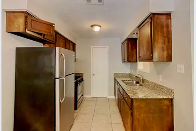 902 Cactus Drive, Round Rock, TX 78681 - Photo 4