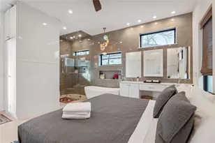 1208 Garden St, Austin, TX 78702 - Photo 34