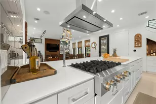 1208 Garden St, Austin, TX 78702 - Photo 8