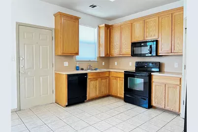 8901 Parkfield Drive, Austin, TX 78758 - Photo 12