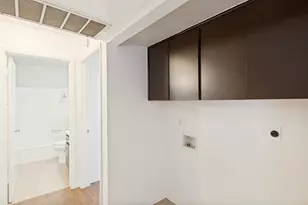 8621 Putnam Dr, Austin, TX 78757 - Photo 14