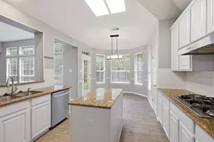 10008 Lachlan Dr, Austin, TX 78717 - Photo 4