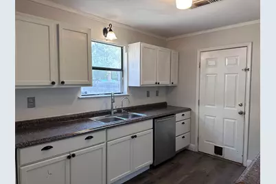 298 Lamaloa Lane, Bastrop, TX 78602 - Photo 6