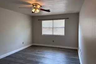 298 Lamaloa Ln, Bastrop, TX 78602 - Photo 8