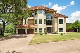 10211 Middle Darleen, Leander, TX 78641 - Photo 2