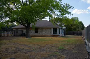 12903 Stanzel Dr, Austin, TX 78729 - Photo 32