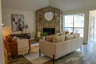 12903 Stanzel Dr, Austin, TX 78729 - Photo 2